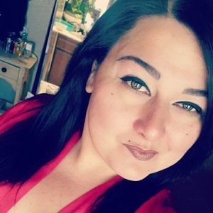 Meet your Posher, Lyz